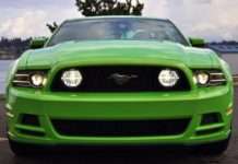 Ford Mustang став самим продаваним автомобілем у 2012 році на eBay