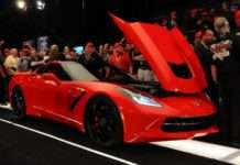 Перший 2014 Chevrolet Corvette Stingray був проданий з аукціону за 1100000 доларів