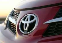 Toyota залишається найбільшим світовим виробником автомобілів, випереджаючи GM і Volkswagen