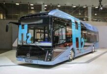 Газ показав два нових автобуси на паливних елементах