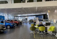 Росіяни вже масово відмовляються від покупки нових машин