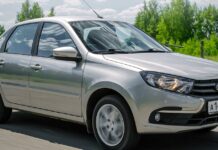 Перераховані найпопулярніші у росіян автомобілі з ” механікою»