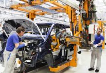 У німеччині стартувало серійне виробництво volkswagen multivan т7