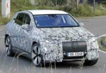 Mercedes вивів на тести батарейний кросовер eqe (фото)