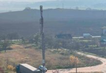 Китайська компанія xpeng представила суперзарядку для електромобілів