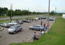 Китайська компанія xpeng представила суперзарядку для електромобілів