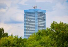Автоваз знову зупинить виробництво