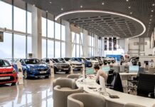 Росіяни пояснили, чому обирають старі автомобілі замість нових