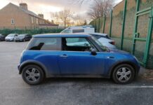 У великобританії виявили водія, який 70 років проїздив без посвідчення