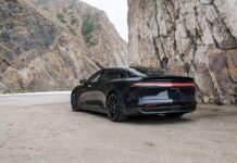 Lucid Air Sapphire: Элитный Электромобиль с Бронированной Опекой