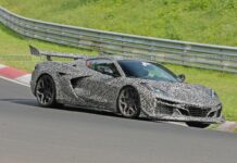 Chevrolet Corvette Zora: Гибридный монстр готовится к штурму Нюрбургринга
