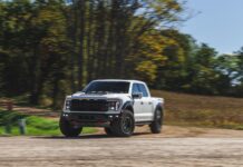 Бешеная Лошадь Пустыни: Ford F-150 Raptor R 2024 – Усовершенствованный Титан Бездорожья