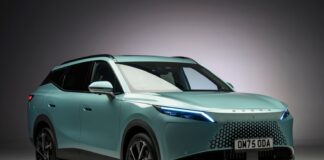 Omoda 7 SUV wordt tegen een concurrerende prijs op de Britse markt gelanceerd
