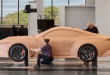 Ford відкриває нову глобальну штаб-квартиру: сигналізує про наміри в майбутнє