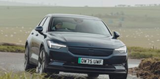 Polestar 2 (2026): огляд покращеного електричного седана