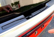 Rivian R2 Вирішує Проблему Заднього Склоочисника з Допомога Розумних Зимових Технологій