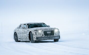Новий Jaguar GT: повага до спадщини та електричне майбутнє