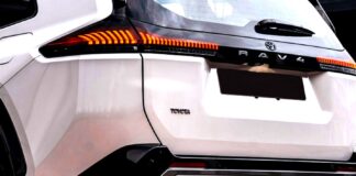 Toyota vend toujours un RAV4 à essence… en dehors des États-Unis