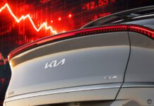 Нові Ціни на Автомобілі Досягнули Рекордних Висот на тлі Падіння Попиту на Електромобілі