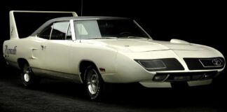 Plymouth Superbird: la leggenda della muscle car aerodinamica