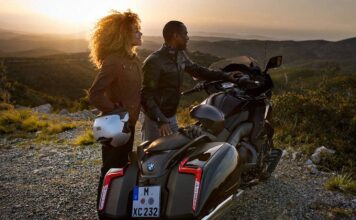 BMW K 1600 B: Роскошный Туринговый Конкурент Honda Gold Wing