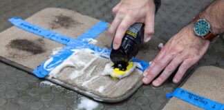 Лучшие средства для чистки автомобильного ковра в 2026 году: протестировано и оценено