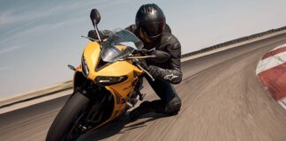 Surprisingly Comfortable Sports Bikes: Performance Without the Pain