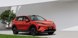 BYD amplía su gama con el lanzamiento del crossover Sealion 05