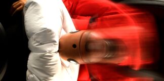 Stany Zjednoczone wprowadzają zakaz stosowania śmiercionośnych chińskich materiałów wybuchowych w postaci poduszek powietrznych po śmierci 10 osób