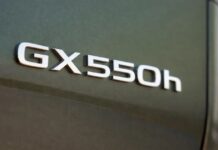 Lexus GX може незабаром отримати гібридну силову установку