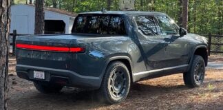 Hacking del Rivian R1T: come ottenere il “Carolina Squat”