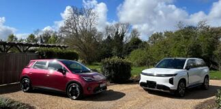 Aion breidt Britse line-up uit met nieuwe elektrische hatchback en grote hybride SUV