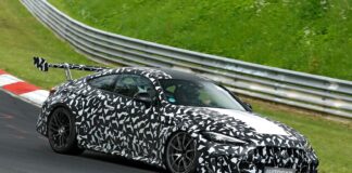 AMG está trazendo o V8 de volta. Desculpe por isso.