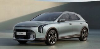 Kia поддерживает бензиновые двигатели: XCeed получил масштабное обновление в Европе