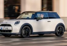 MINI повертає модель ‘One’ та йде в деталі з колаборацією від Paul Smith