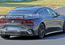 1153 HP недостатньо? Mercedes-AMG працює над ще більш гарячим 4-дверним GT