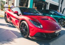 Z Coupé de Denza entra em cena