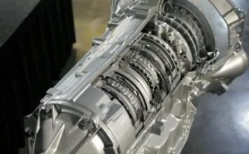 6L50 Трансмісія: GM 6-ступінчаста автоматична для заднього та повного приводу